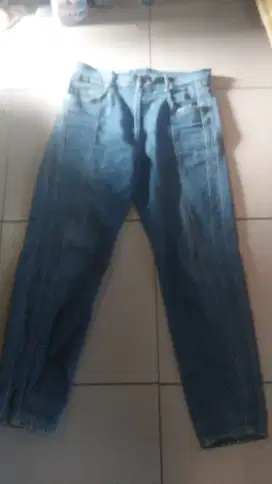 Celana jeans pria brand siz 32
