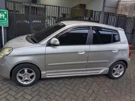 Kia Picanto 2008 Bensin