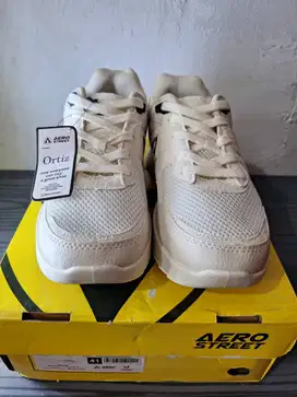 Sepatu Aerostreet Ortiz 41