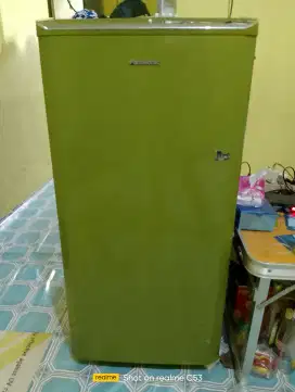 Kulkas 1pintu kondisi mesin bagus