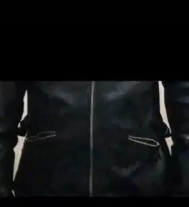 Jaket kulit,  like new