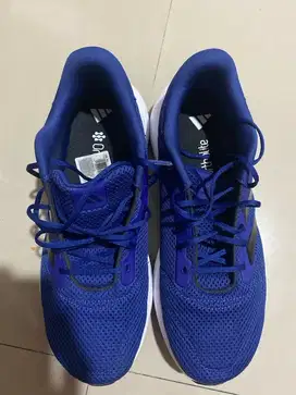 Adidas running preoved