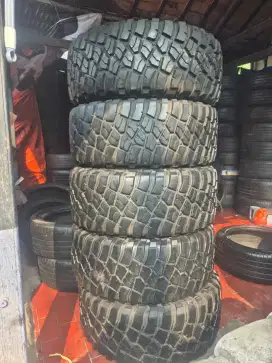 Ban copotan Rubicon Bf Goodrich Mud-Terrain KM3 33×12.50 R17 ..5pcs