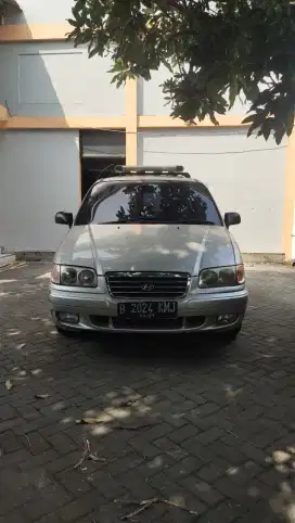 Di jual hyundai trajet