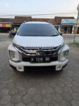 MITSUBITSI XPANDER CROSS  ROCKFORD FOSGATE MATIC TAHUN 2021