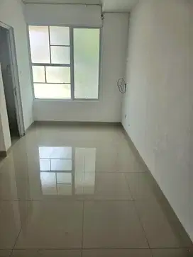 Dijual Rumah 2 Lantai di Malibu Village Gading Serpong, Tangerang