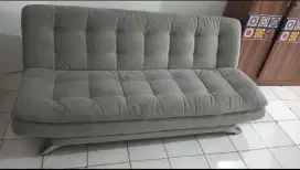 Dijual sofabed masih bagus