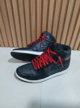 Nike Air Jordan 1 High Black Satin