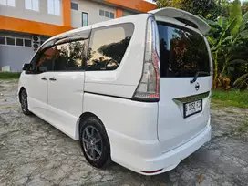 Tdp 5jt angs 4.493 x 6th Nissan Serena hws 2017 matic at