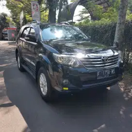 Fortuner 2012 g