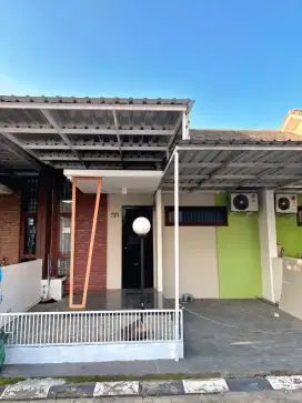 DISEWAKAN HUNIAN NYAMAN DARI BANJIR