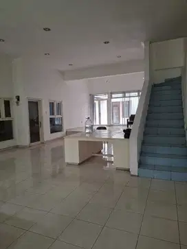 LANGKA DIJUAL DAN  DISEWAKAN RUMAH 0 JALAN KEMBAR SURABAYA TIMUR