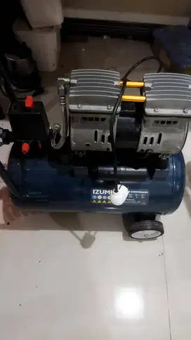 IZUMI OILESS AIR COMPRESSOR OL07-24 ( 3/4 HP Tabung 24 Liter )