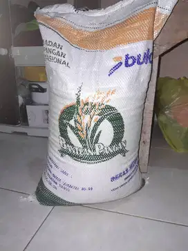 beras bulog 10 kg
