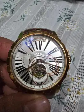 Jam Tangan Roger Dubuis