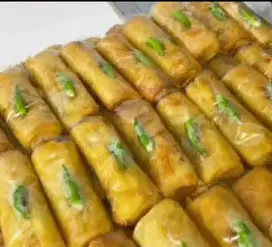 Kue Sosis Solo isi daging ayam