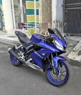 Yamaha yzf r15 v3