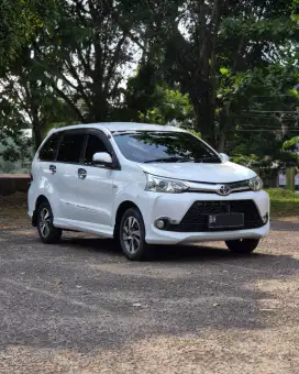 DIJUAL MOBIL AVANZA VELOZ 1.5 MATIC 2015