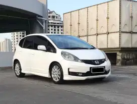 ‼️HONDA JAZZ RS AT, MOBIL TERAWAT & SIAP PAKAI, BEBAS LAKA BANJIR.