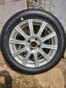 Dijual velg dan ban Ring 16 uk 195/55R16