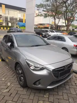 Mazda 2 skyactive type R tahun nik 2016