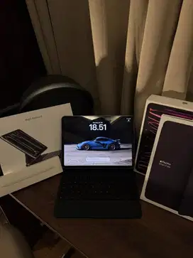 ipad pro gen 4 M2 128gb wifi only ibox full package
