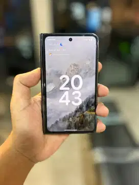 Google pixel FOLD edition 
Sinyal seumur hidup (beacukai)
All fungsi