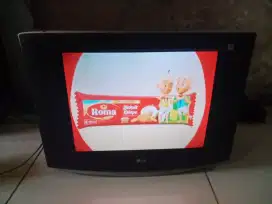 Tv tabung 21in merk lg slim siap antar