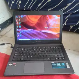 ASUS X45U AMD E450/4/500GB Batre awet