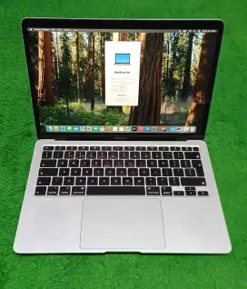 Apple MacBook Air 2020 i3 8/256 Silver mulus murah