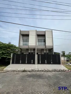 Rumah baru modern di Tenggilis Mejoyo Selatan