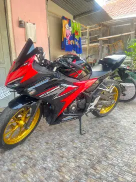 Dijual cbr150r 2019