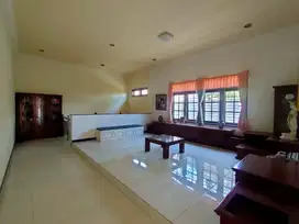 JUAL 2 RUMAH JEJER SIAP HUNI TERAWAT MANYAR JAYA