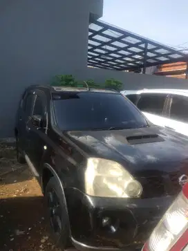 Nissan X-Trail 2009 Bensin