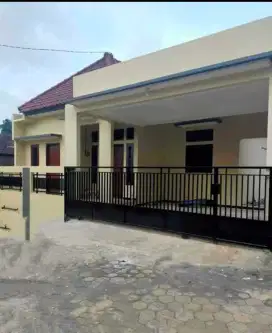 Rumah kalisegoro gunung pati