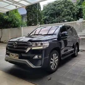 Toyota Land Cruiser 300 GR-S 4x4