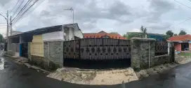 Dijual rumah hitung tanah