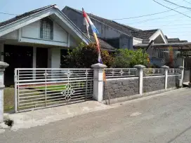 Rumah terawat  murah strategis di Ciwastra dkt Kiara condong