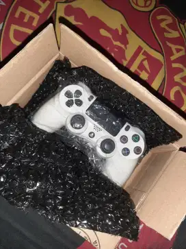 DUALSHOK PS4 ORI MESIN/JEPANG FISIK 98% MULUS