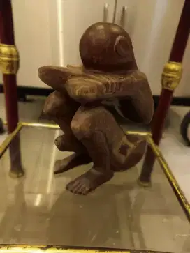 Patung asmat jati