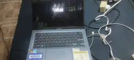 Laptop Asus Vivobook (OLED)