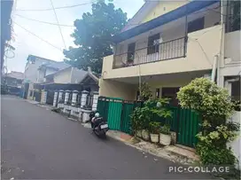 Di Jual Rumah Murah 2 Lantai di Cikoko Jakarta selatan