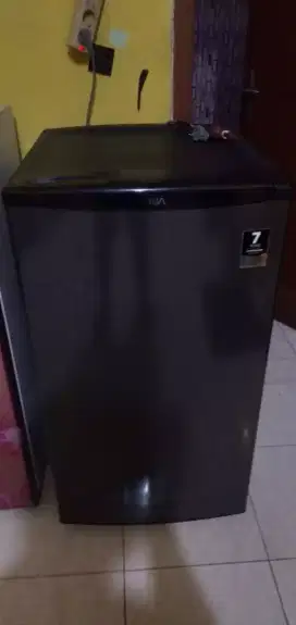 Jual kulkas freezer Aqua