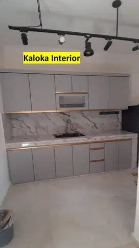 Jasa Buat Kitchen Set Per Meter Surabaya, Kaloka Interior