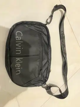 waist bag / tas slempang pria & wanita
