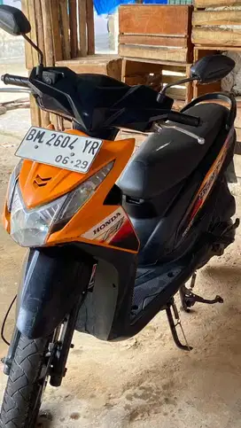 Dijual honda beat thn 2013