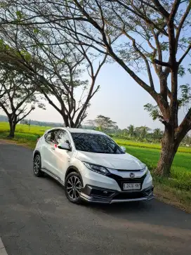 KM 68.000 - HRV SE Mugen Limited Edition