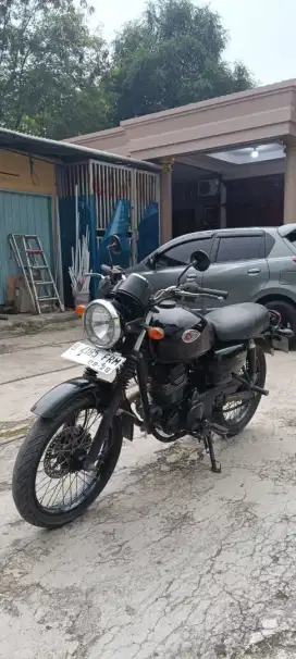 W175 standar siap gass