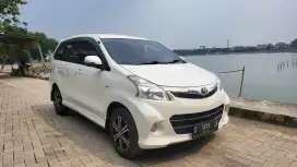 Avanza Veloz Matic 2012