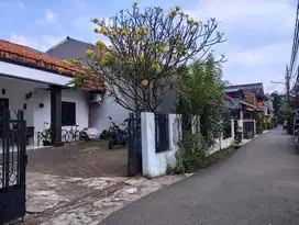 Dijual rumah murah 1 lt Srengseng kembangan jakarta barat